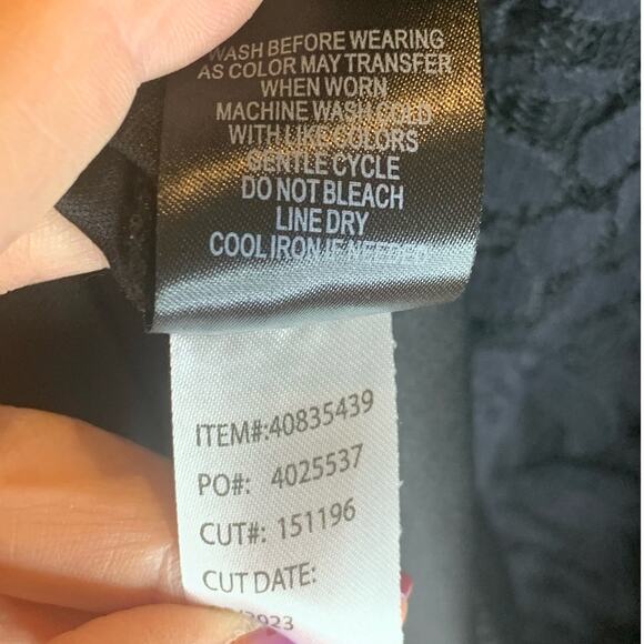 Torrid Black Lace Blouse 3 Long Sleeves Dark Romantic Goth Grace Kelly Neckline - Picture 4 of 8